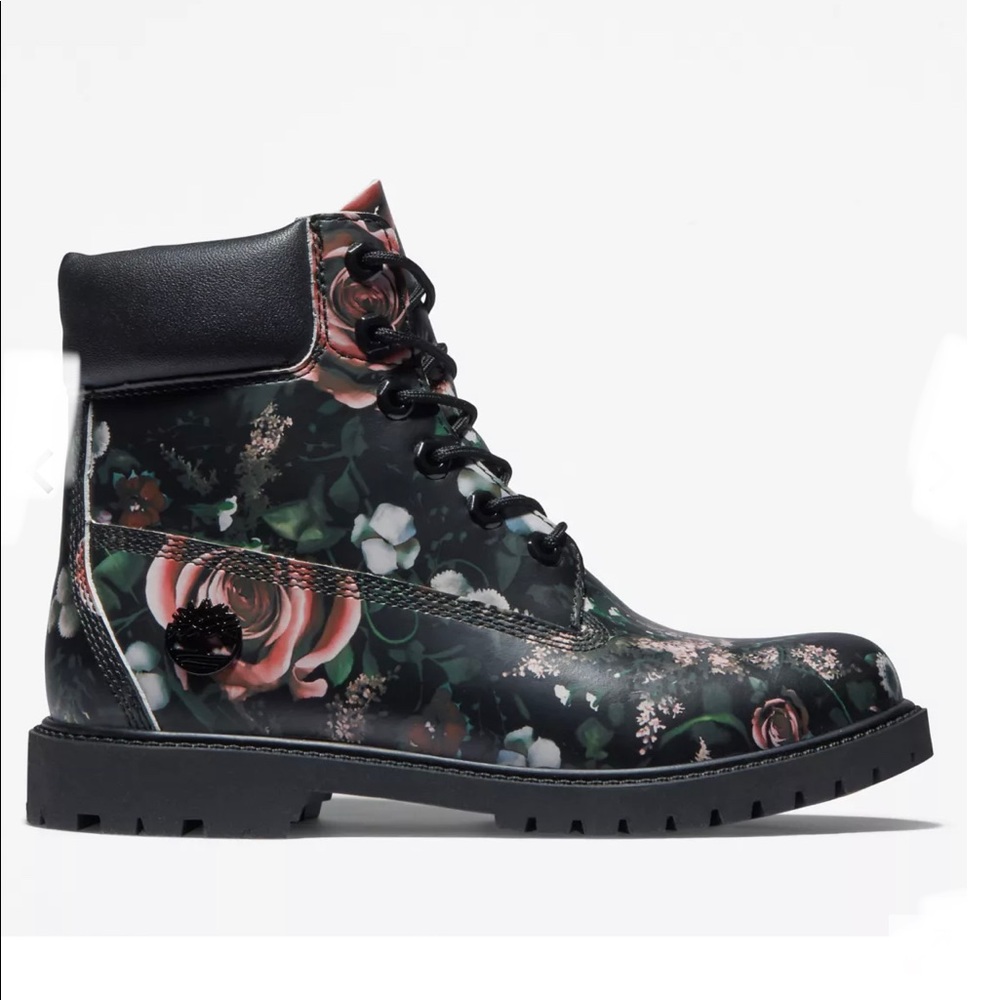 WOMEN'S TIMBERLAND® HERITAGE 6-INCH WATERPROOF BOOTS